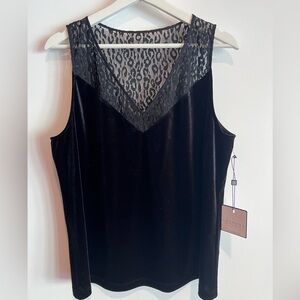 Velvety and sheer leapord tank/ shell top. Size